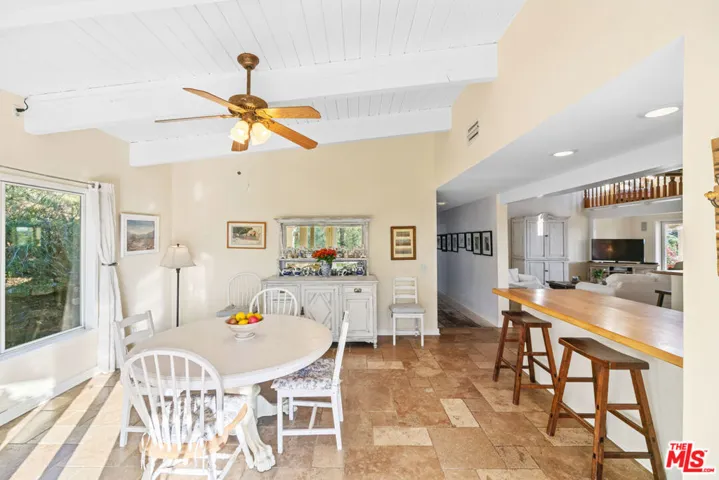 2300 Mcreynolds Road, Malibu, California 90265