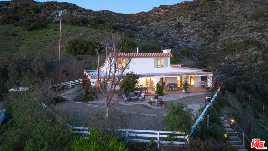 2300 Mcreynolds Road, Malibu, California 90265