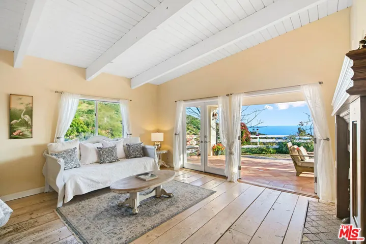 2300 Mcreynolds Road, Malibu, California 90265