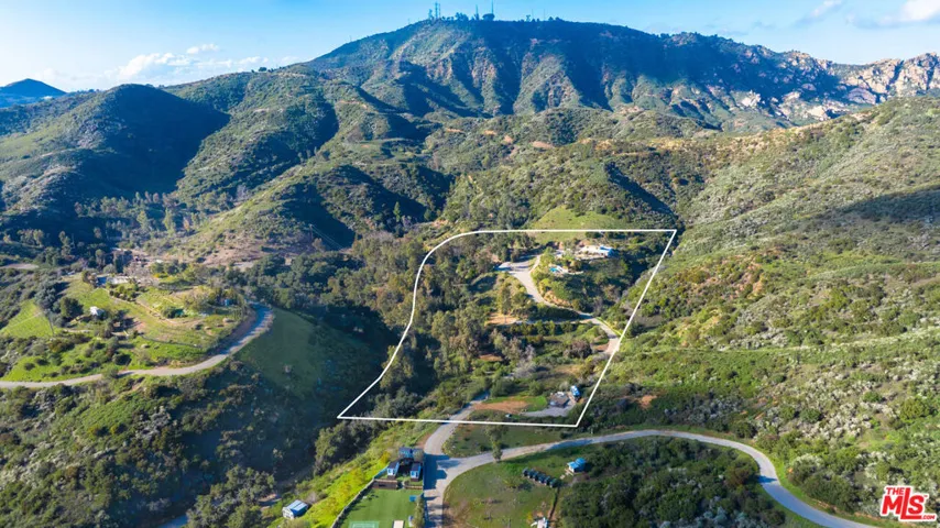 2300 Mcreynolds Road, Malibu, California 90265