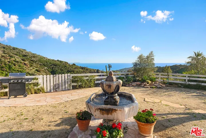 2300 Mcreynolds Road, Malibu, California 90265