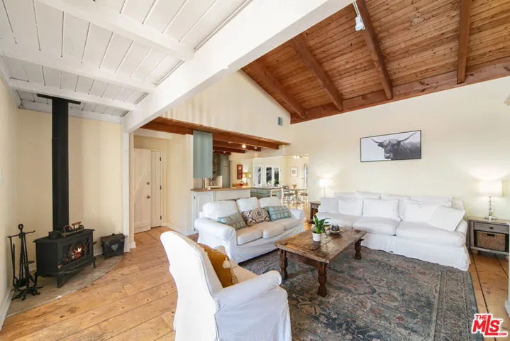 2300 Mcreynolds Road, Malibu, California 90265