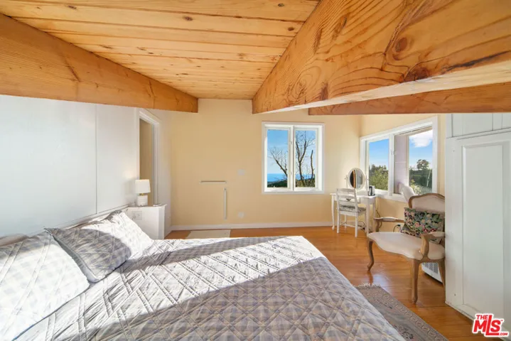 2300 Mcreynolds Road, Malibu, California 90265