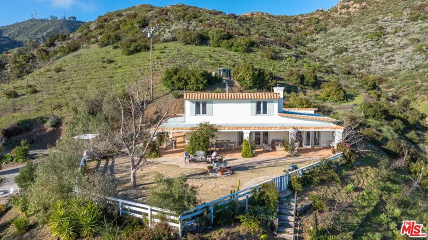 2300 Mcreynolds Road, Malibu, California 90265