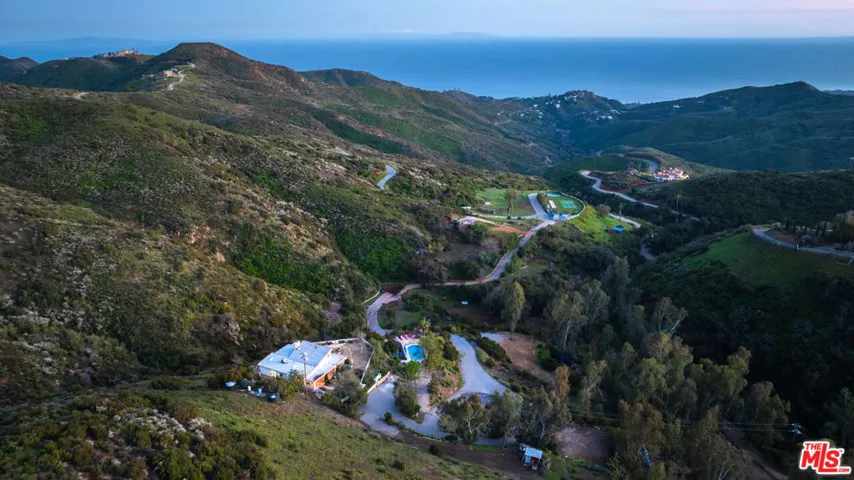 2300 Mcreynolds Road, Malibu, California 90265