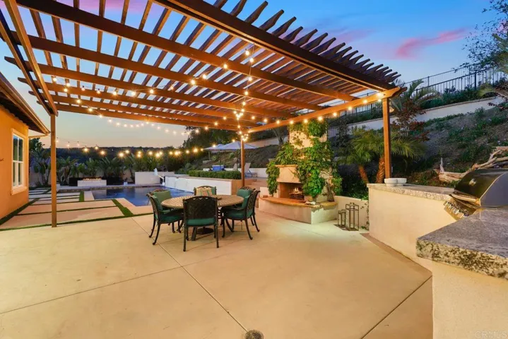1710 Sugarbush Drive, Vista, California 92084