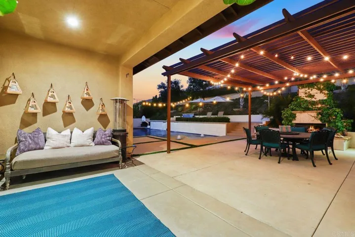 1710 Sugarbush Drive, Vista, California 92084