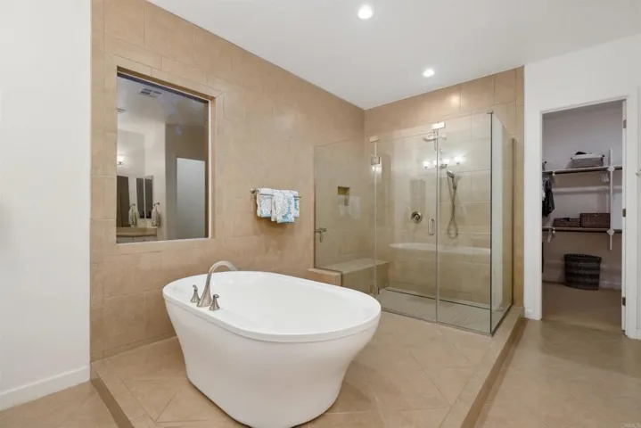 1710 Sugarbush Drive, Vista, California 92084