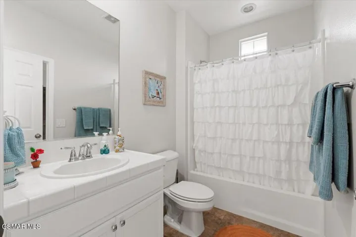 523 Garonne Street Riverpark