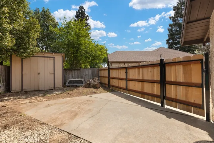 3036 Top Hand Ct, Chico, California 95973