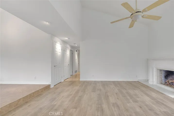 Vaulted family room ceiling