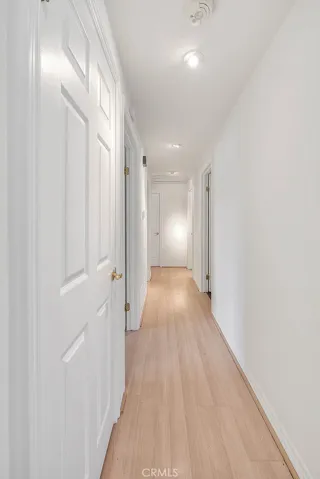 Hallway to bedrooms