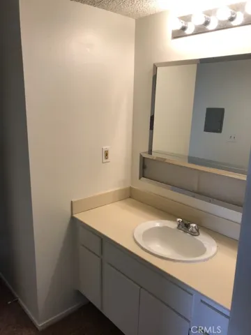1001 E Cypress - 1BD #1