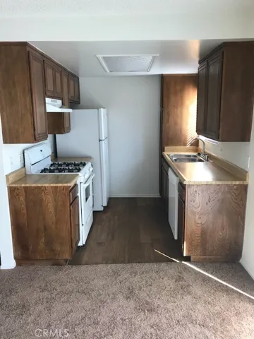 1001 E Cypress - 1BD #3
