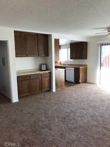 1001 E Cypress - 1BD #4