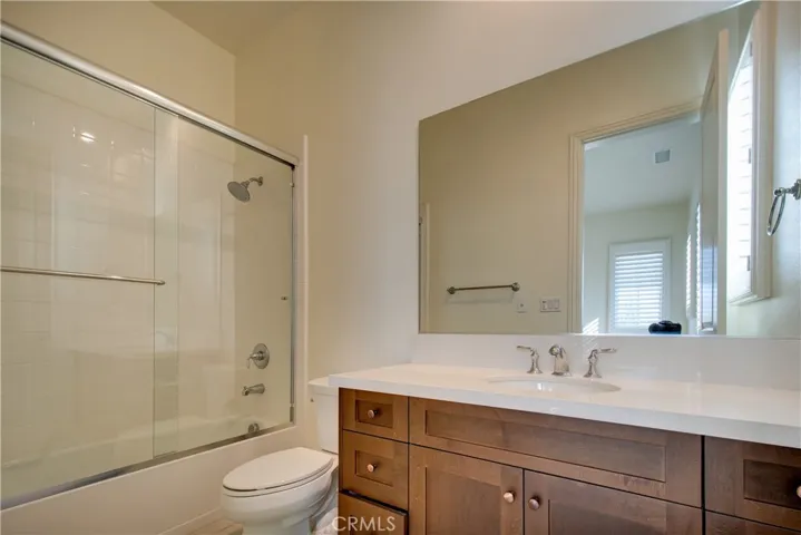 120 Nest Pine, Irvine, California 92602