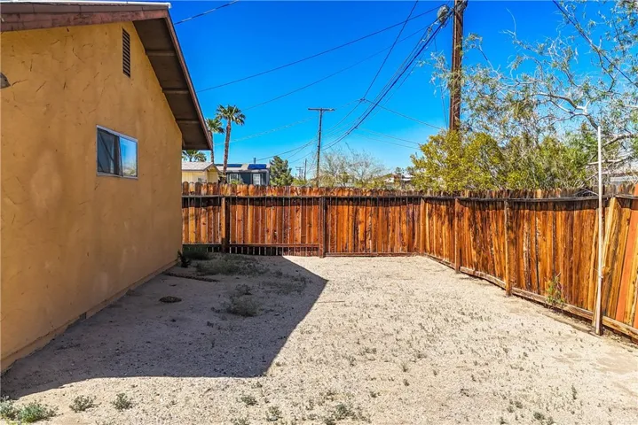 6347 Mojave Avenue, 29 Palms, California 92277