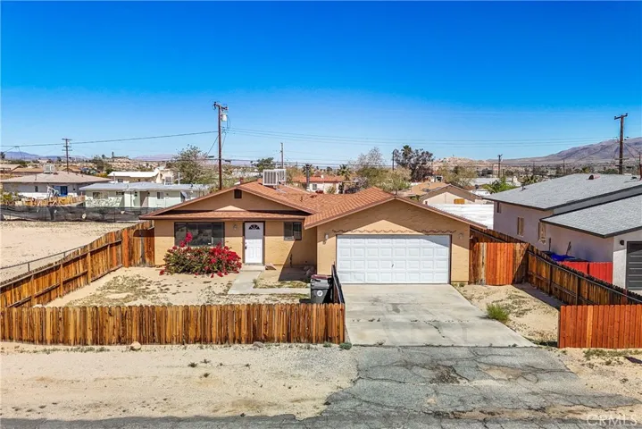 6347 Mojave Avenue, 29 Palms, California 92277