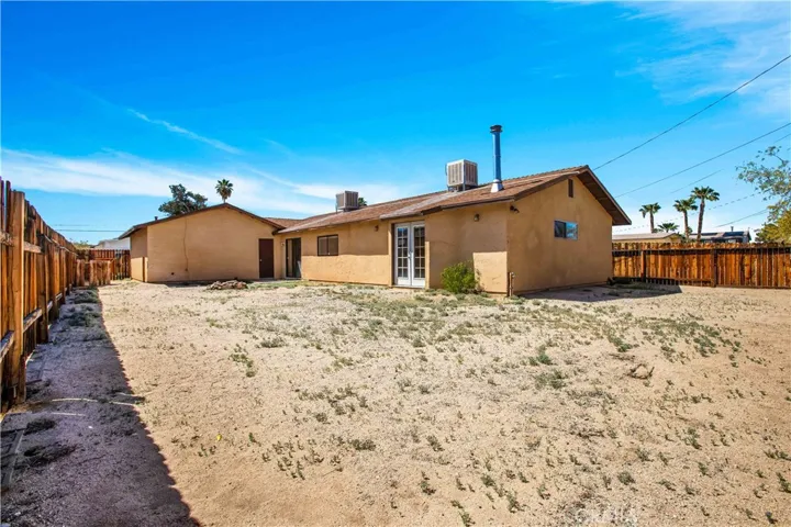 6347 Mojave Avenue, 29 Palms, California 92277