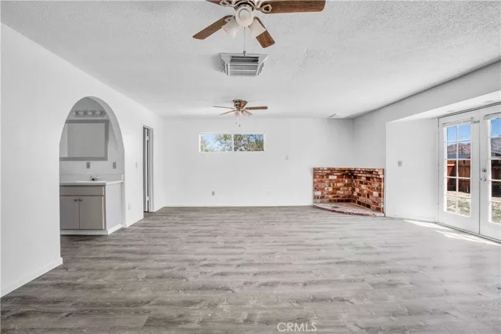 6347 Mojave Avenue, 29 Palms, California 92277