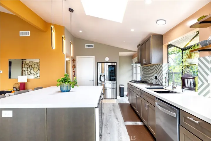 Stainless appliances