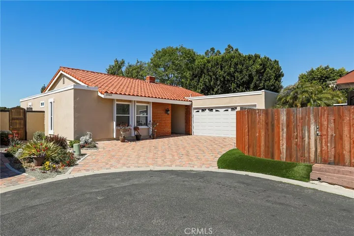 23325 Gondor Drive, Lake Forest, California 92630