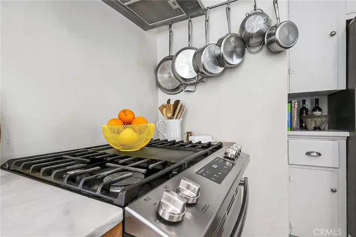 2160 Cedar Avenue, Long Beach, California 90806