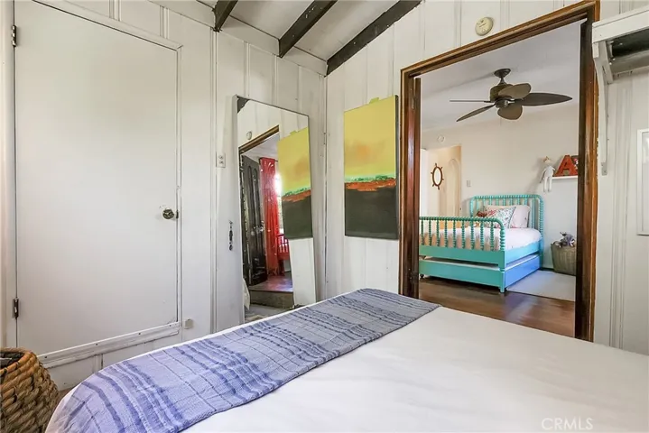2160 Cedar Avenue, Long Beach, California 90806