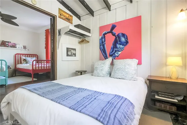 2160 Cedar Avenue, Long Beach, California 90806