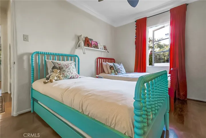 2160 Cedar Avenue, Long Beach, California 90806