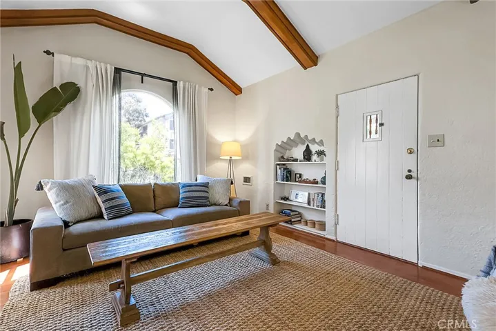 2160 Cedar Avenue, Long Beach, California 90806