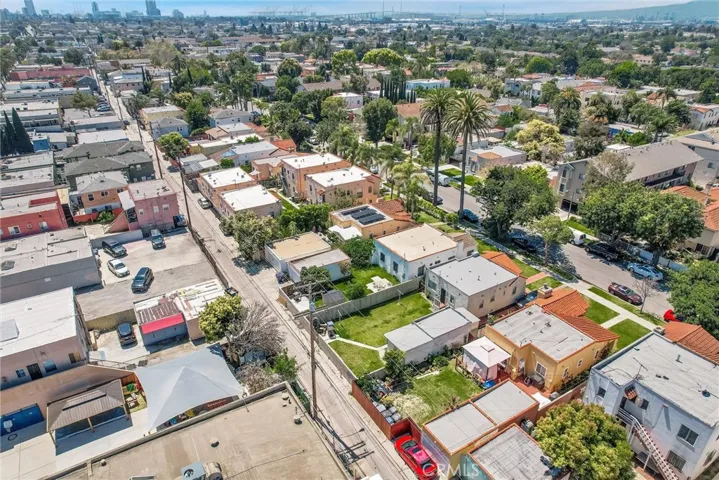 2160 Cedar Avenue, Long Beach, California 90806
