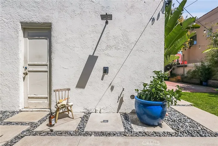 2160 Cedar Avenue, Long Beach, California 90806