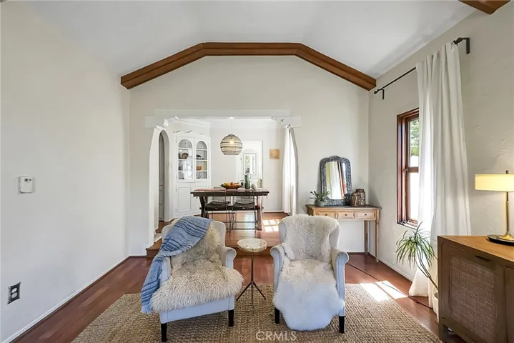 2160 Cedar Avenue, Long Beach, California 90806