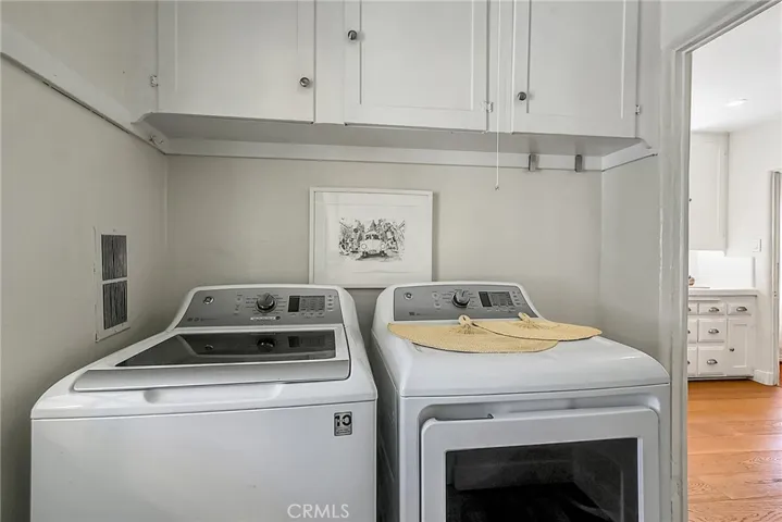 2160 Cedar Avenue, Long Beach, California 90806