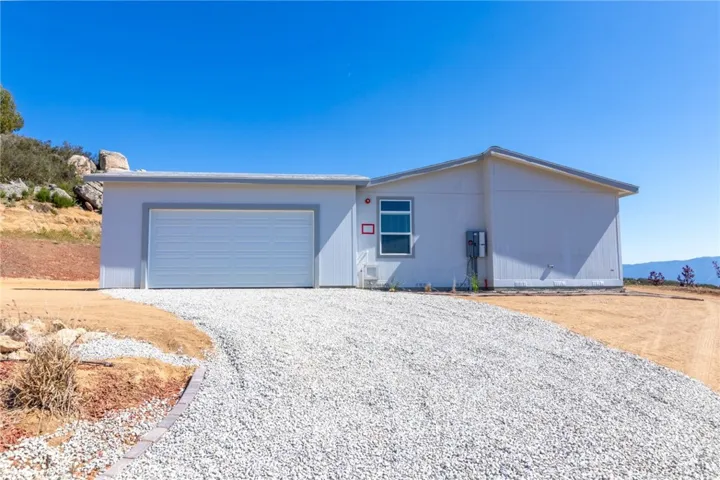 42315 Crazy Horse Canyon Drive, Aguanga, California 92536