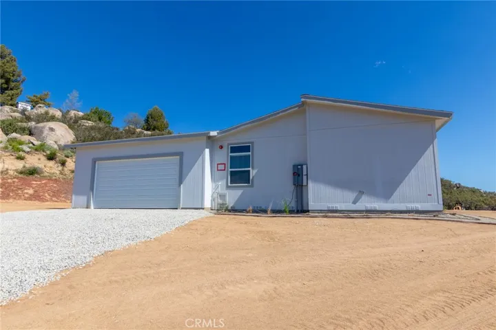 42315 Crazy Horse Canyon Drive, Aguanga, California 92536