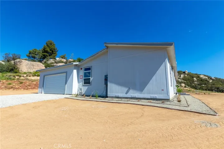 42315 Crazy Horse Canyon Drive, Aguanga, California 92536