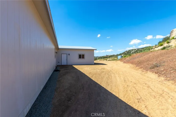 42315 Crazy Horse Canyon Drive, Aguanga, California 92536