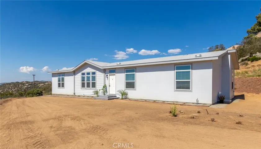42315 Crazy Horse Canyon Drive, Aguanga, California 92536