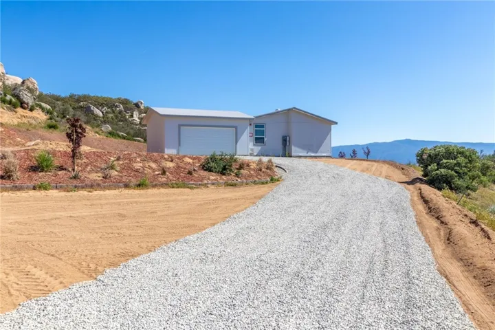 42315 Crazy Horse Canyon Drive, Aguanga, California 92536