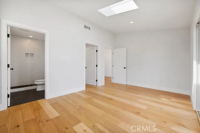 7612 Cowan Avenue, Los Angeles, California 90045