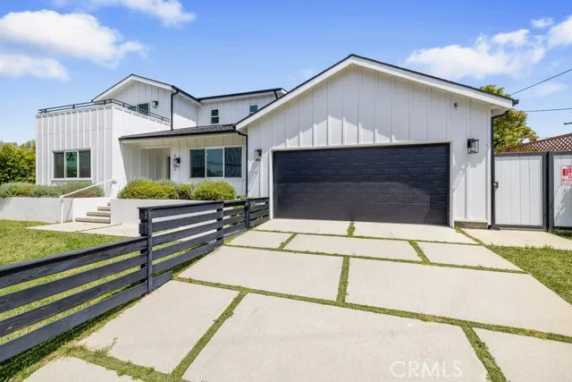 7612 Cowan Avenue, Los Angeles, California 90045