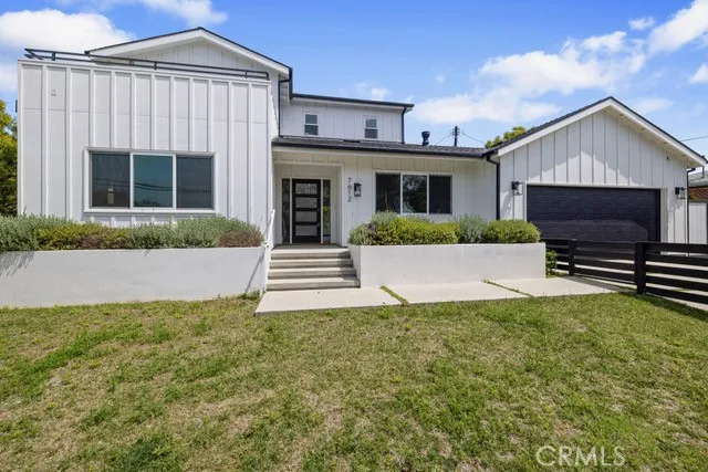 7612 Cowan Avenue, Los Angeles, California 90045