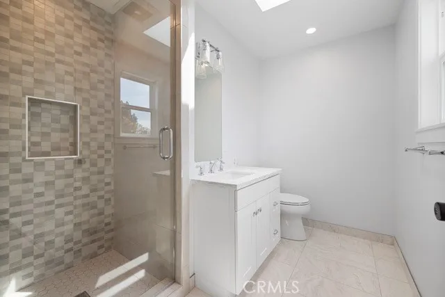 7612 Cowan Avenue, Los Angeles, California 90045