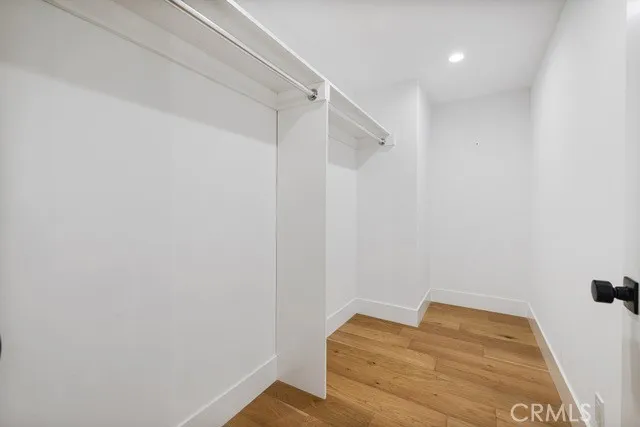7612 Cowan Avenue, Los Angeles, California 90045