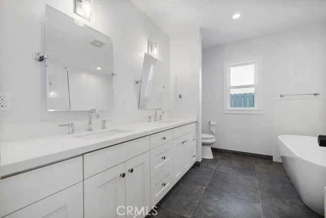 7612 Cowan Avenue, Los Angeles, California 90045