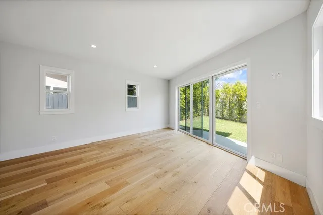 7612 Cowan Avenue, Los Angeles, California 90045