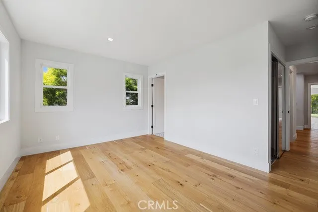 7612 Cowan Avenue, Los Angeles, California 90045