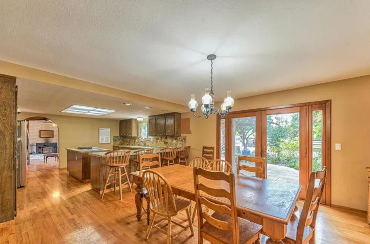 225 Cox Avenue, San Martin, California 95046